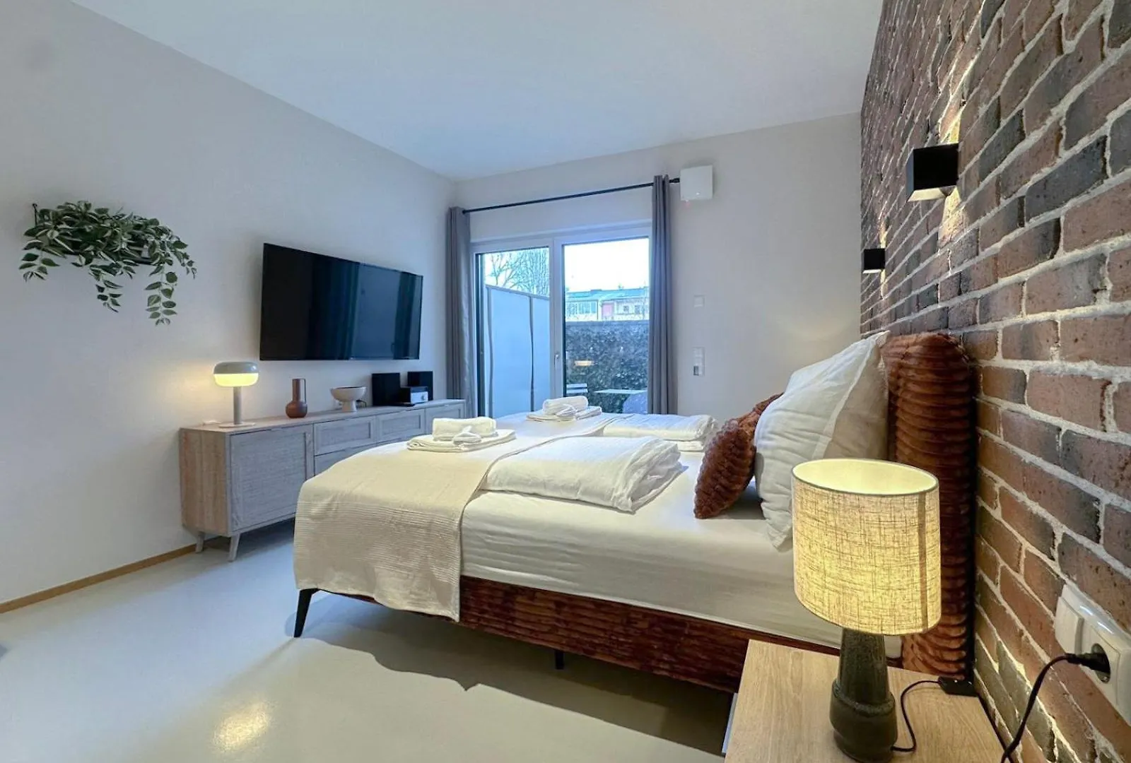 Cosy Apartment With Garden Vienna